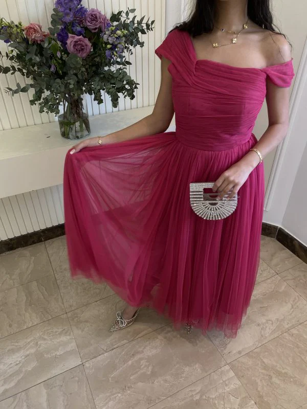 Clear Crystal Wedding Bag – Luxury Bridal Clutch UAE