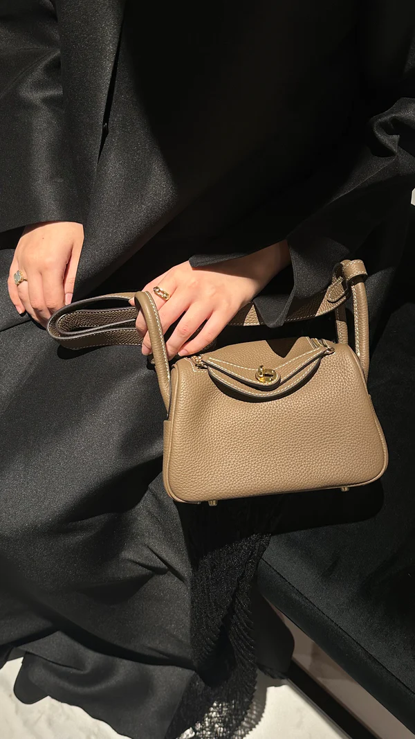 Hermes Lindy Bag - Etoupe