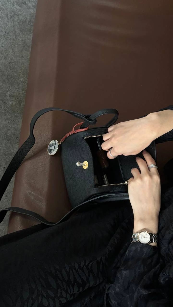 Hermes Lindy Bag - Black