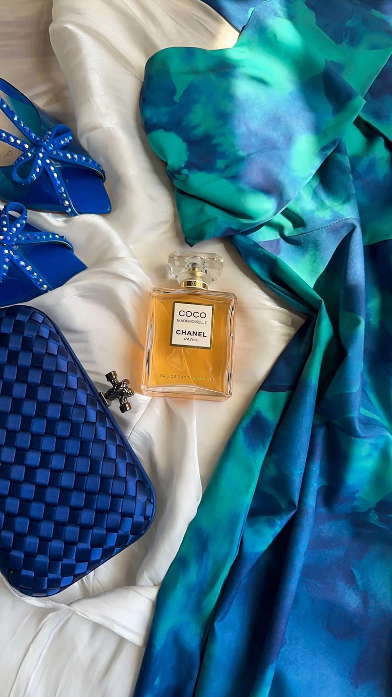 Blue Mini Clutch – Luxury Evening Bag with Strap UAE
