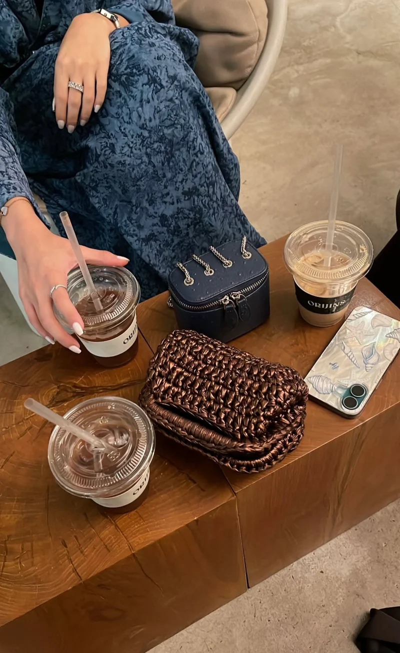 Bottega Pouch - Dark Brown