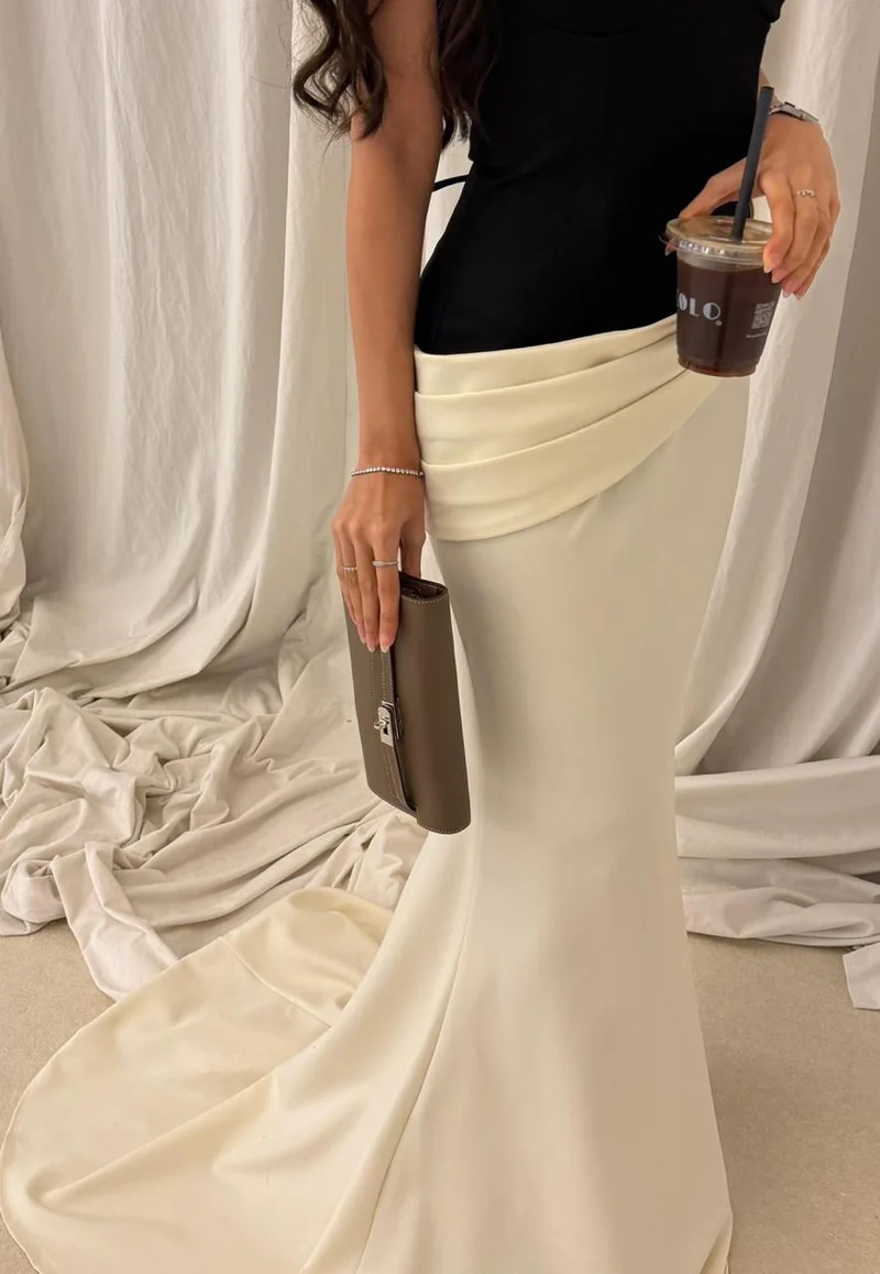 Long Khaki Bag – Luxury Women's Handbag UAE