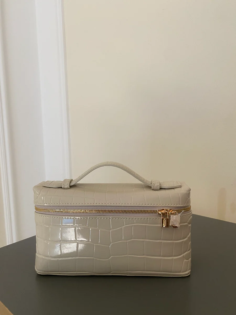 LP Pearl White Bag