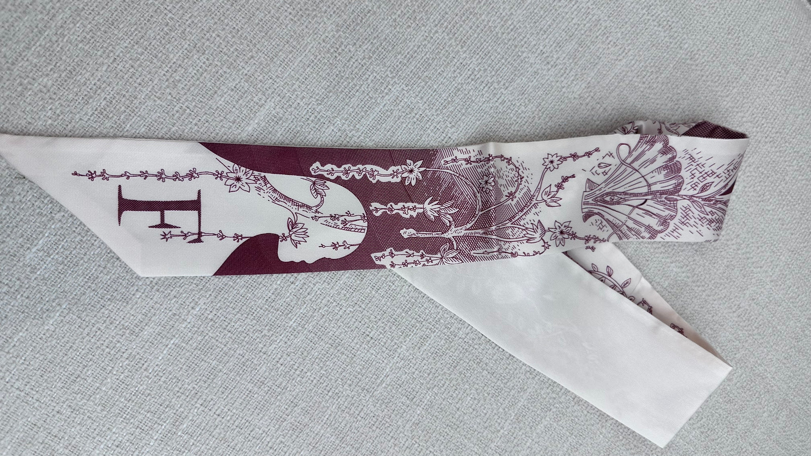 Clear Scarf F