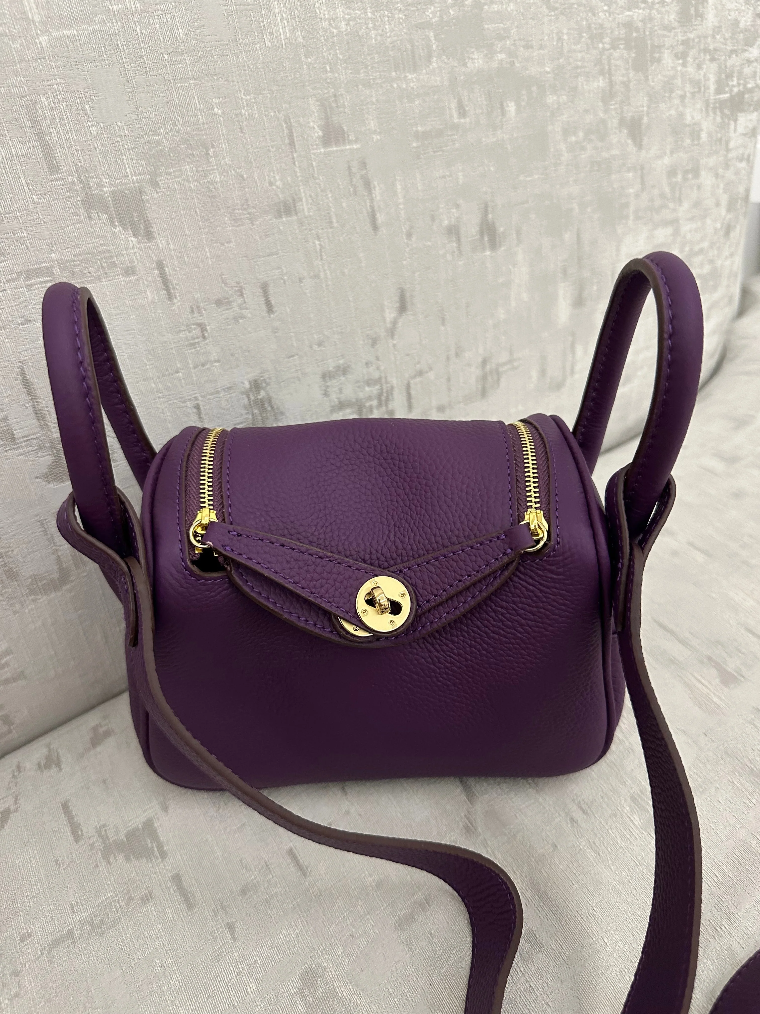Lindy Bag Purple
